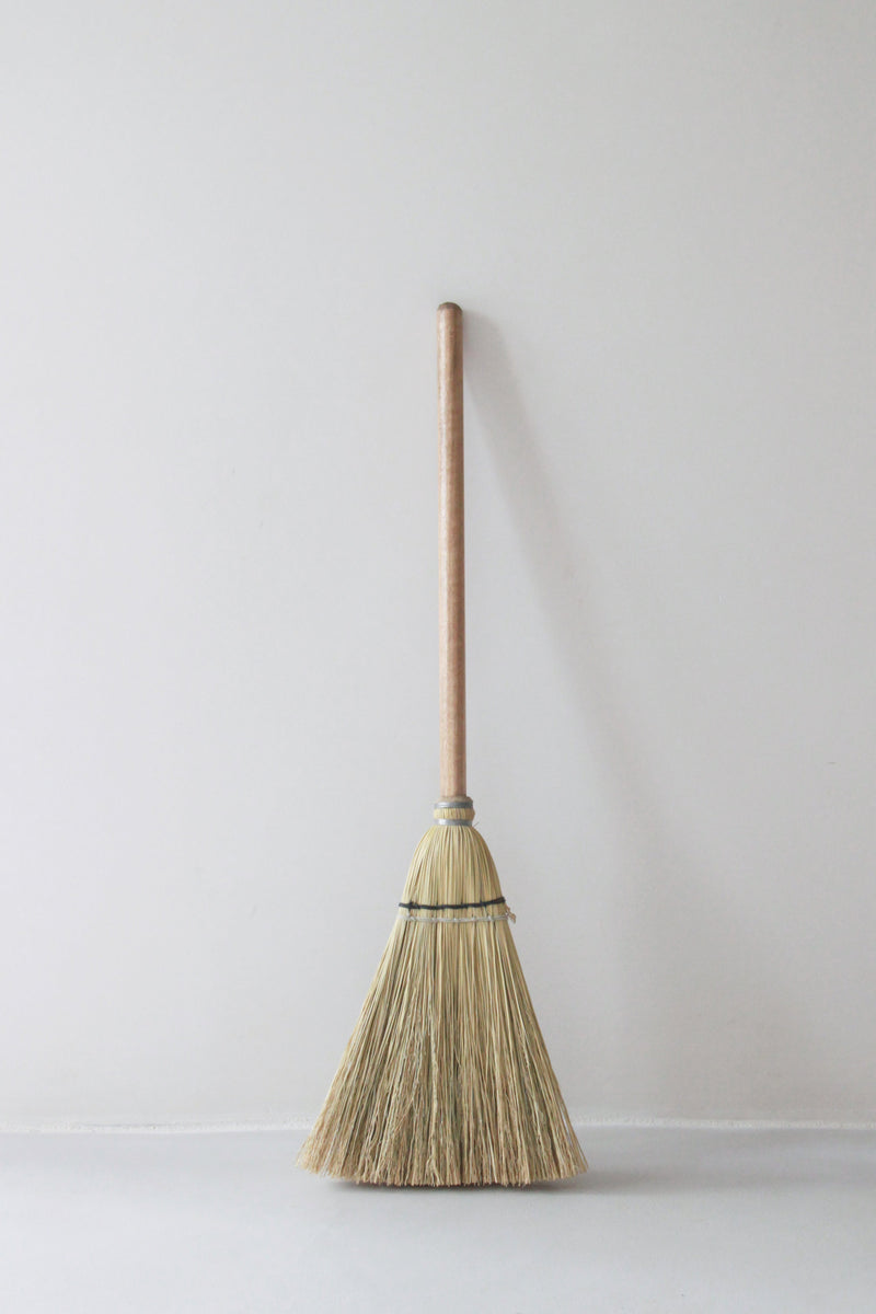KIDS MILLET BROOM WITH TIMBER HANDLE